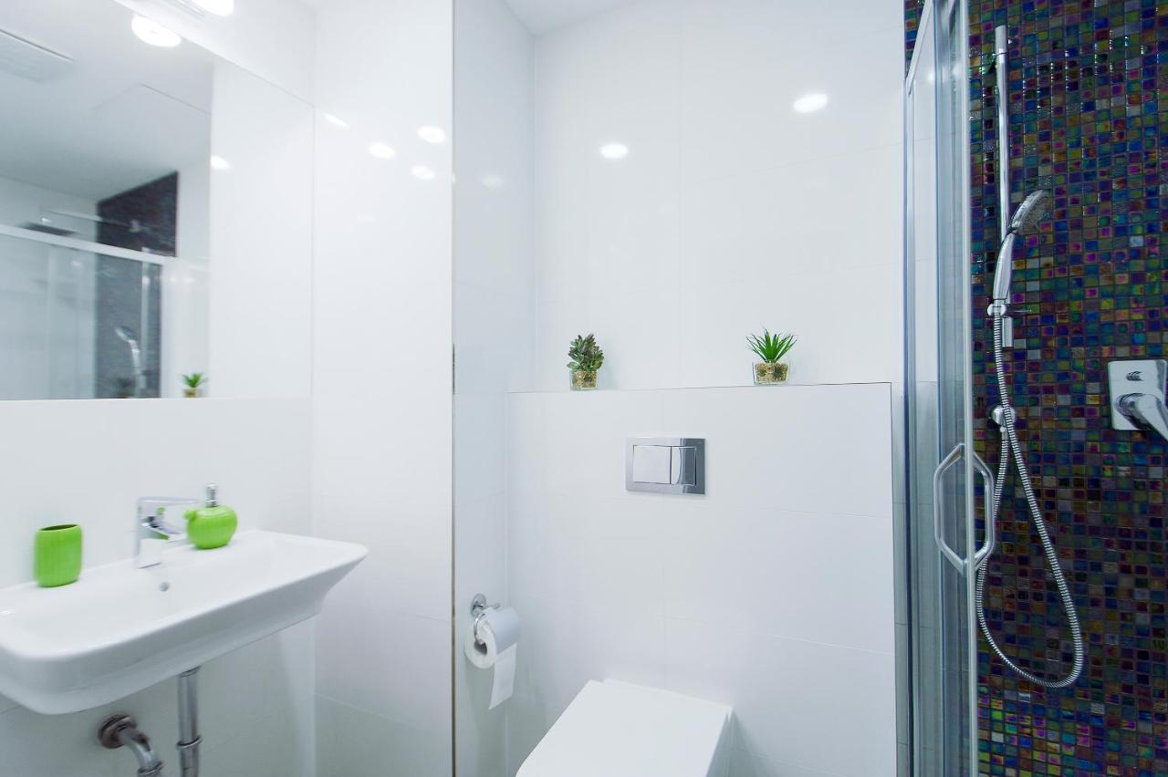 Modern Apartment Spanelska Prag Eksteriør billede